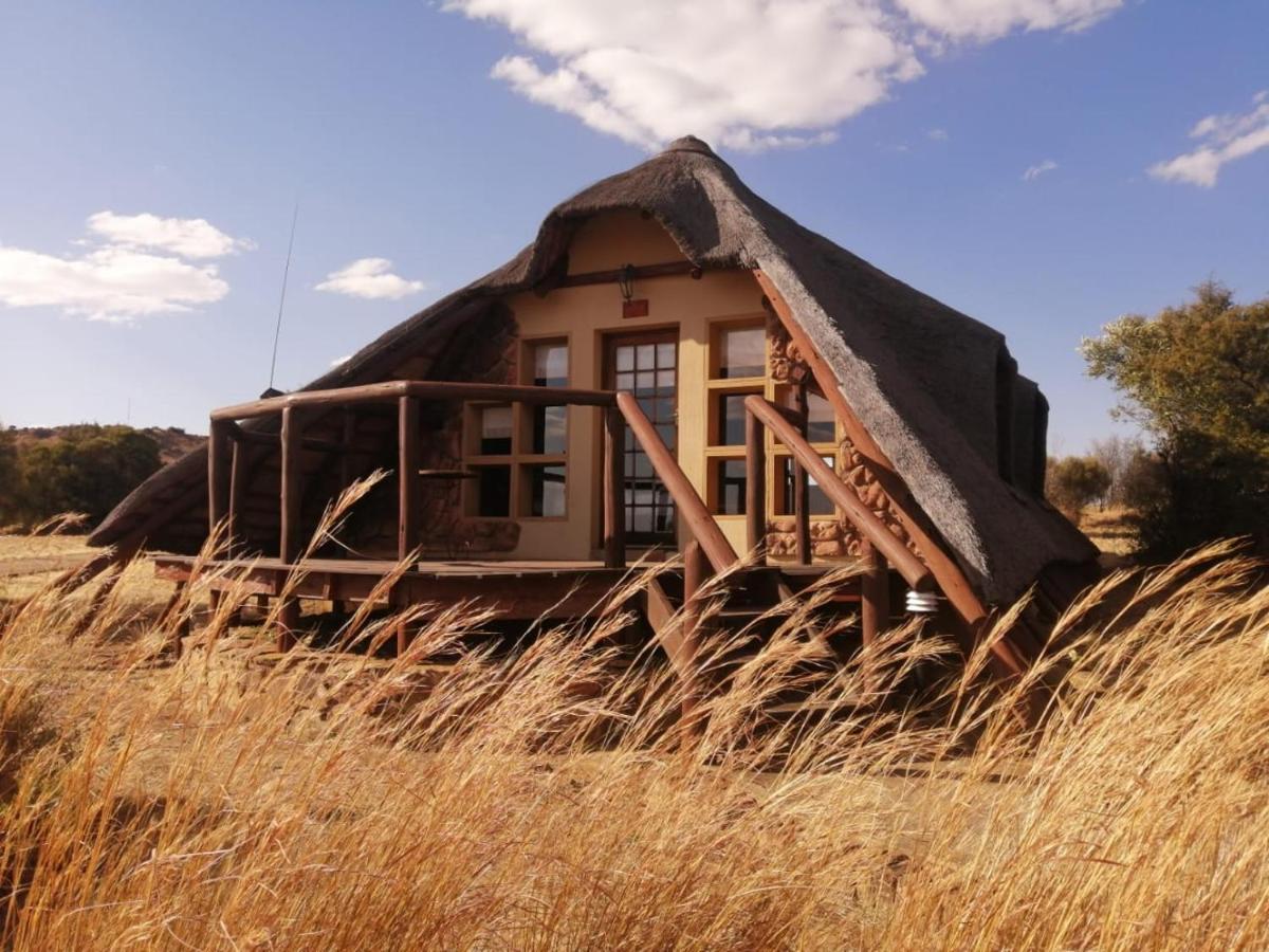 Letsatsi Game Lodge Smithfield エクステリア 写真