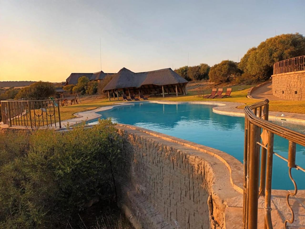 Letsatsi Game Lodge Smithfield エクステリア 写真