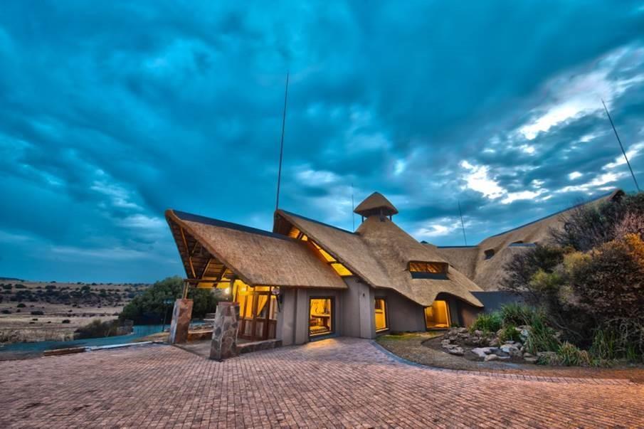 Letsatsi Game Lodge Smithfield エクステリア 写真
